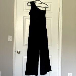 Shein black one shoulder jumpsuit. Size 6.